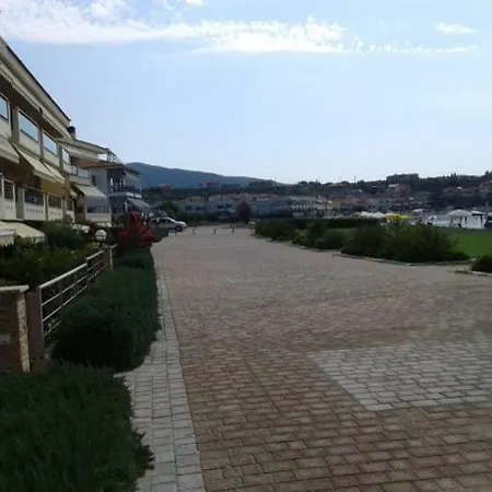 Дом отдыха Sundy's House At Beach, Halkidiki